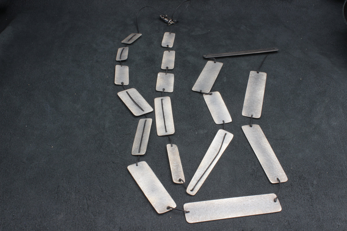 COTO 20, Necklace
