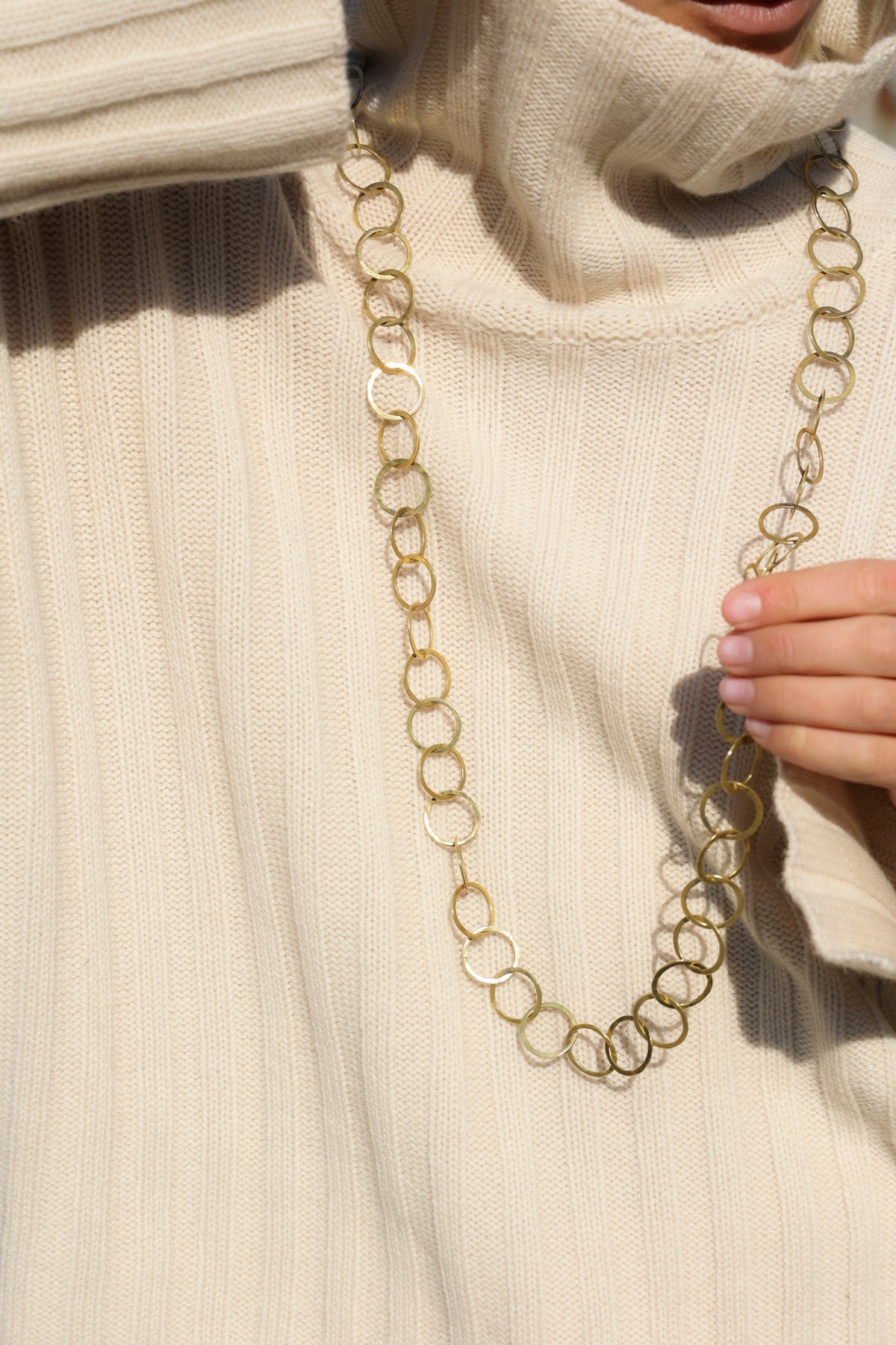 COEV 37, Necklace