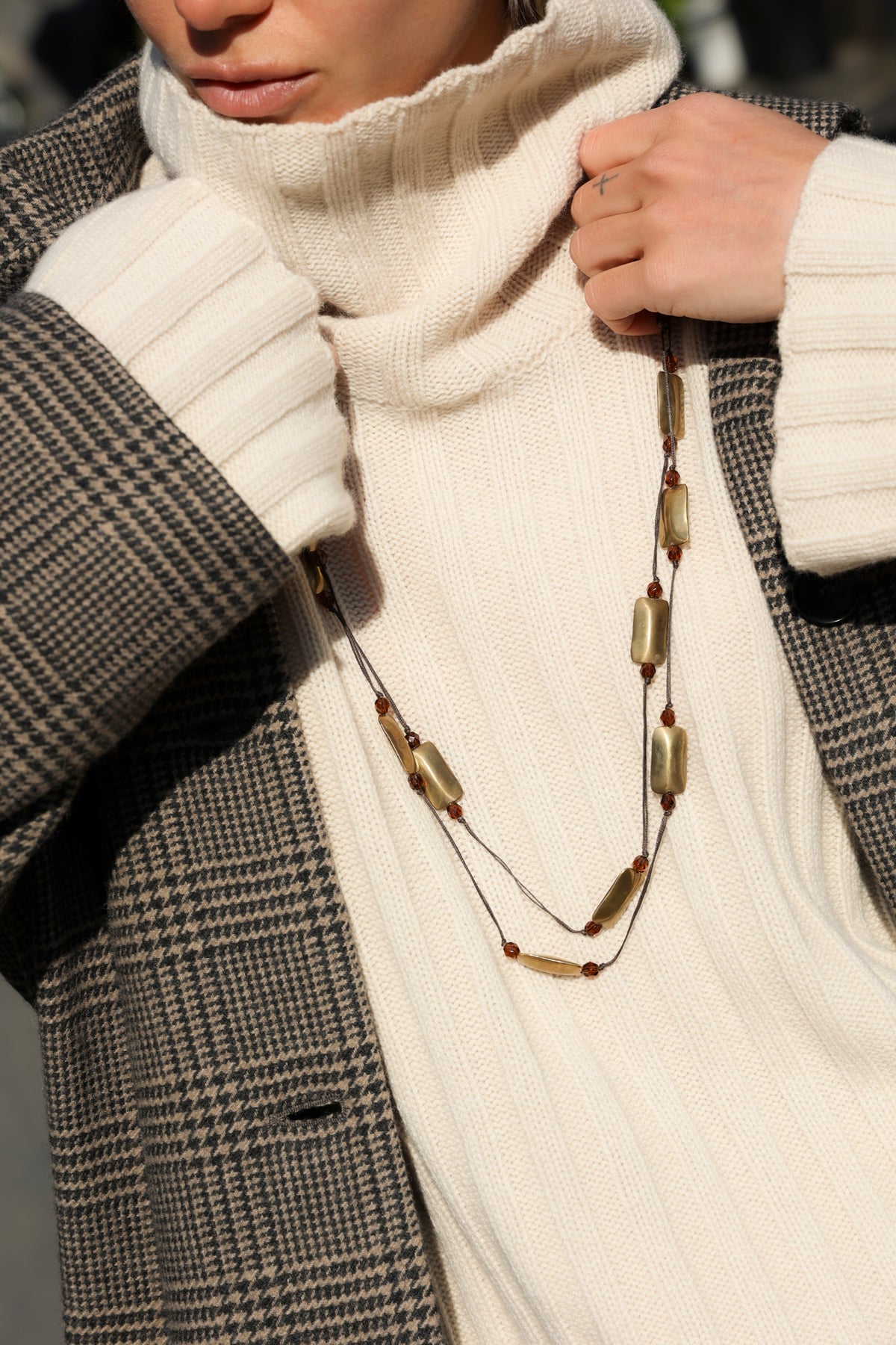 COEV 30, Necklace